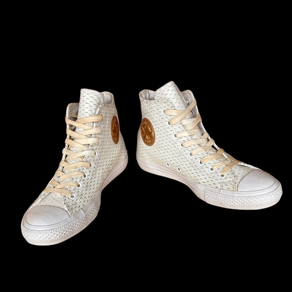 Converse Chuck Taylor All Star White Out Leather - Picture 3 of 13